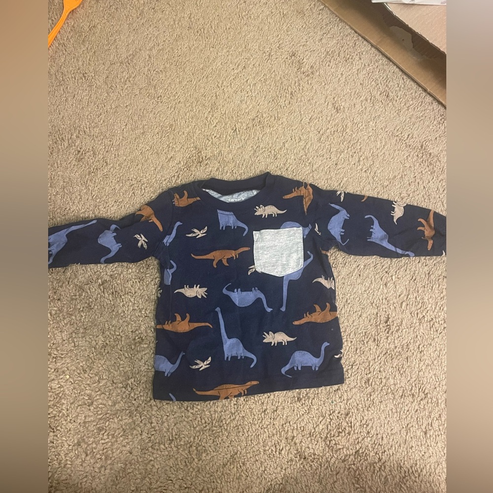 CARTER’S DINOSAUR SHIRT 12m